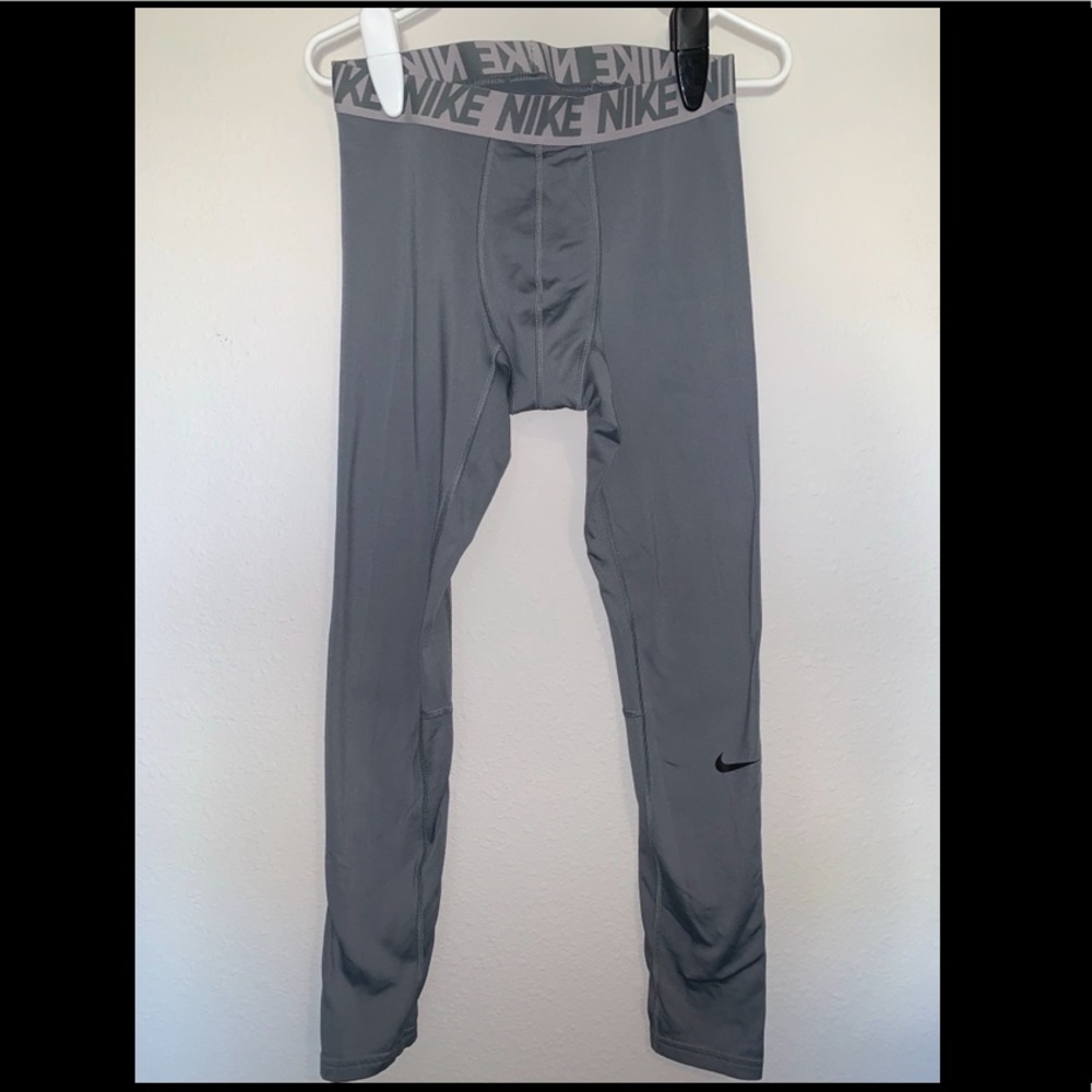 Nike dri-fit layering leggings Size L